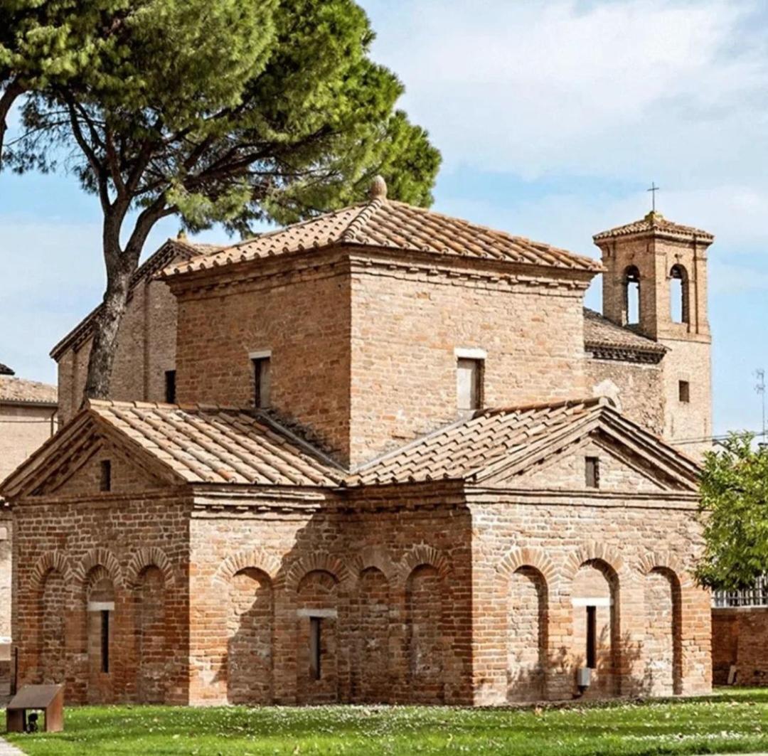 Toscana Home ราเวนนา ภายนอก รูปภาพ